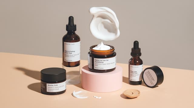 How to Layer Skincare Products Correctly for Healthy Skin How to Layer Skincare Products Correctly for Healthy Skin